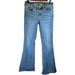 027. American Eagle Flare Leg Denim Jeans Pants